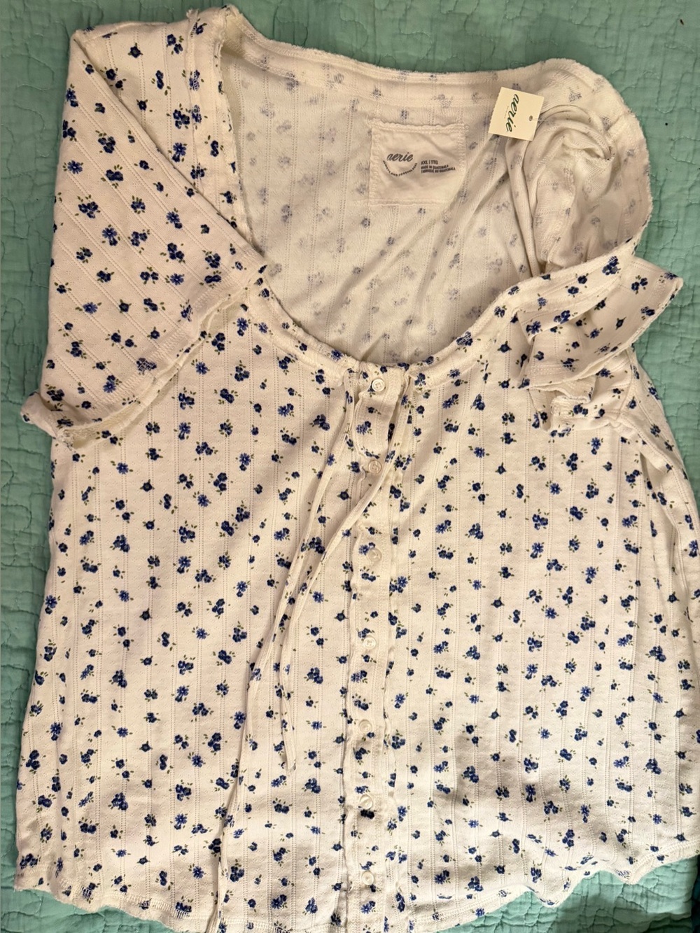 New Aerie 100% cotton short sleeve shirt size xxl. Relaxed silhouette - Picture 6 of 11